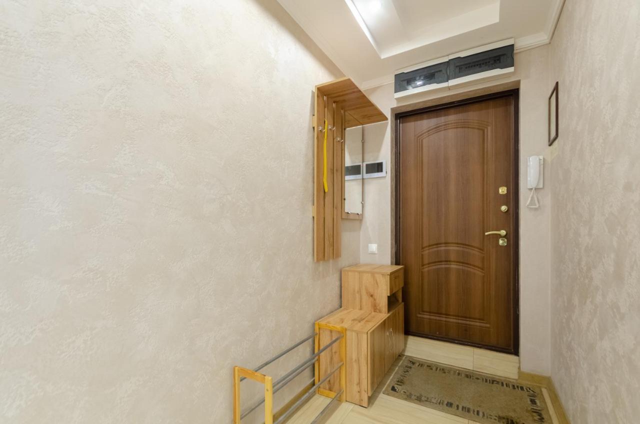 Kvartirkoff Na Obolonskiy Prospekt 7 Kiev Extérieur photo